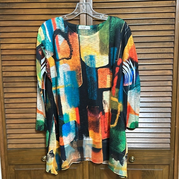 Abstract Multicolor Women's Top - Picture 2 of 7